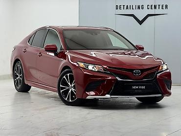 Toyota: Toyota Camry: 2020 г., 2.5 л, Автомат, Гибрид, Седан — 1
