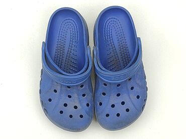 martes sport trampki dziecięce: Slippers Crocs, 32, Used