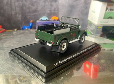 Avtomobil modelləri: Коллекционная модель ГАЗ-69 Парадный зеленый 1965 НАШ Автопром — 16