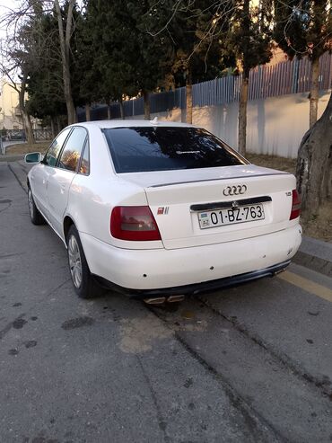 nolyeddi maşını: Audi A4: 1.8 l | 1998 il Sedan