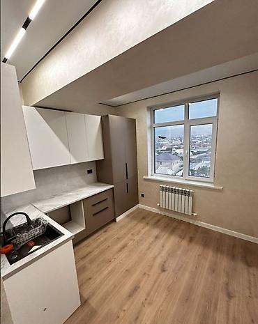 продает медицинская кровать: 1 комната, 34 м², Городская больница №4 (ул. Айни) Элитка, 7 этаж, Евроремонт — 1