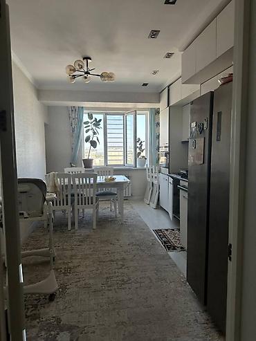 Продажа квартир: 3 комнаты, 82 м², 9 этаж — 1