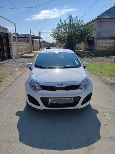 запчасти форд фокус 1: Kia Rio: 1.2 l | 2012 il Hetçbek