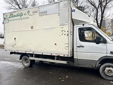 Легкий грузовой транспорт: Легкий грузовик, Mercedes-Benz, Стандарт — 3