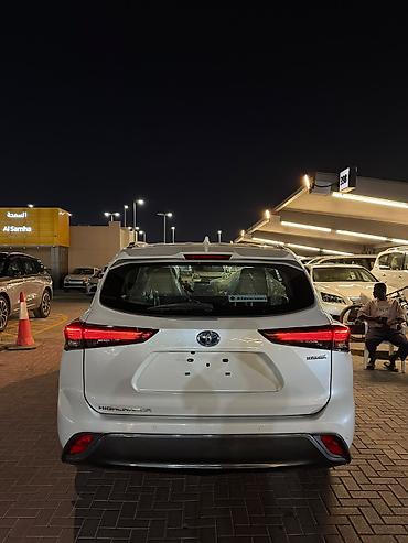 дат: Toyota Highlander: 2022 г., 2.5 л, Автомат, Гибрид, Кроссовер — 6