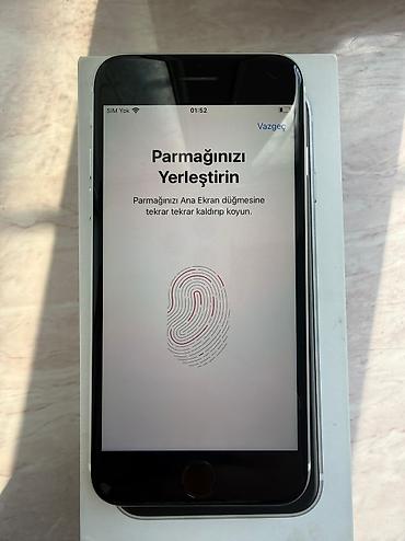 Apple iPhone: IPhone SE 2020, 128 GB, White Titanium, Barmaq izi — 9