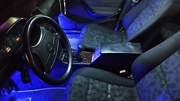 Mercedes-Benz: Mercedes-Benz C240 sedan - Kuzov: W202 sedan, qara rəng - Mühərrik — 10