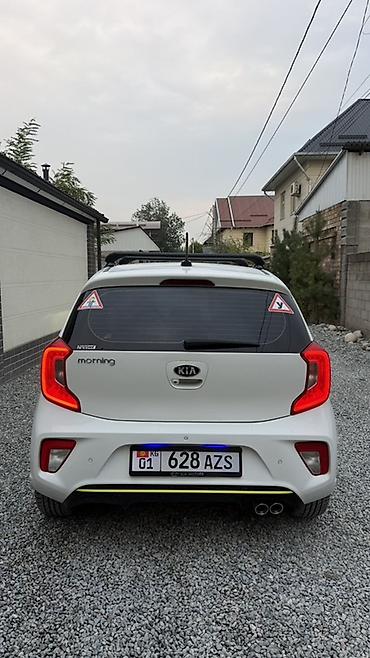 мини гурзавик: Kia Morning: 2017 г., 1 л, Автомат, Бензин, Хэтчбэк — 4