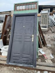 Giriş qapıları: Seyf qapılar .150 manatla başlayan qiymətlərlə — 9