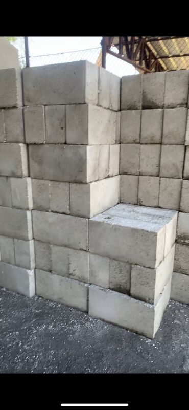 пенополистирол: Полистиролбетонный блок, 600x300x200, D700, Платная доставка, Самовывоз