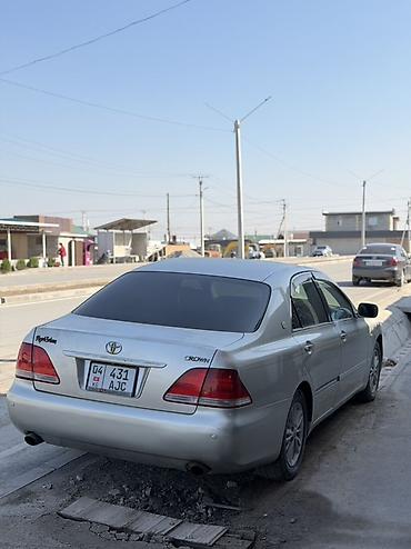 byd фара: Toyota Crown: 2004 г., 3 л, Седан — 3