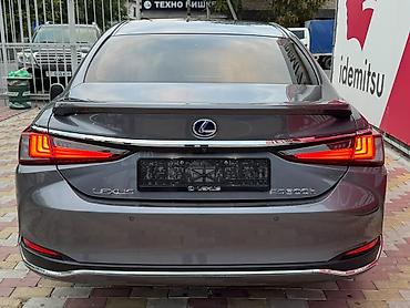 leksus: Lexus ES: 2018 г., Автомат, Гибрид, Седан — 6