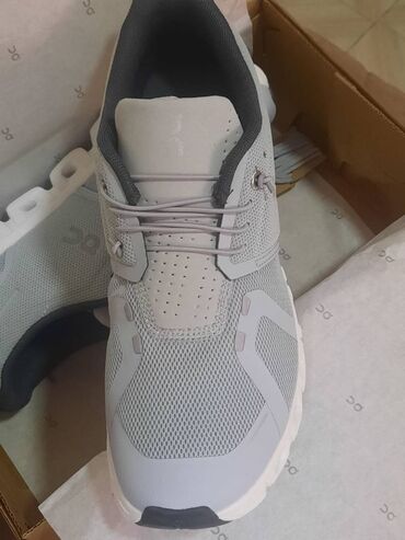 Krasofkalar və idman ayaqqabıları: New Balance krossovkası satılır.Yenidir upakovkadadır.Amerikadan — 6