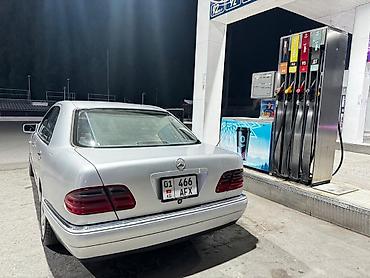 Mercedes-Benz: Mercedes-Benz E-Class: 1999 г., 4.3 л, Автомат, Бензин, Седан — 19