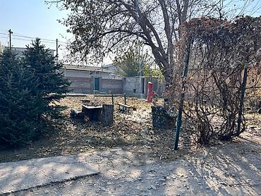 бишкек участка сатам: 🏡 Продаётся дом с земельным участком 5 соток 📍 ж/м Бакай Продаётся — 4