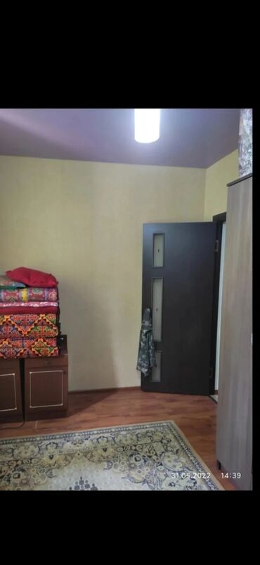 продаю дом в орловке: 70 кв. м, 4 бөлмө, Унаа токтотуучу жай, Забор, тосулган