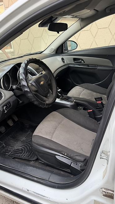 спарк продажа: Chevrolet Cruze: 2013 г., 1.6 л, Механика, Бензин, Седан — 6