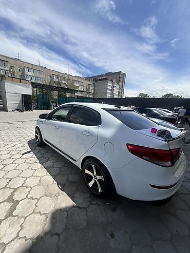 Унаа сатуу: Kia Rio: 2017 г., 1.6 л, Автомат, Бензин, Седан — 3