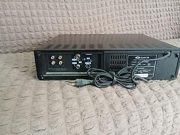 video magnitofon: Elekta VC-471EMK VHS video kaset pleyeri Xüsusiyyətlər: - 4 sistemli — 2