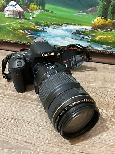 digital camera: Зеркальная камера Canon EOS 77D с установленным телеобъективом Canon — 2