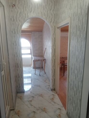 Otaqların uzunmüddətli kirayəsi: Kirayə verilir: eyvanlı otaq/studio - Geniş açıq eyvan: keramika -da lalafo.az — 11 Otaqların uzunmüddətli kirayəsi: Kirayə verilir: eyvanlı otaq/studio - Geniş açıq eyvan: keramika — 11