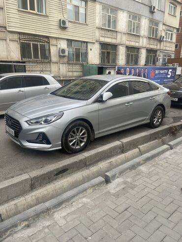 митсубиси спаке стар: Hyundai Sonata: 2018 г., 2 л, Автомат, Газ, Седан