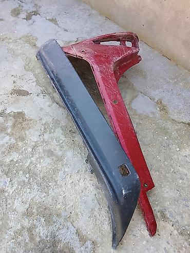 prius 20 abs: Toyota Prius 50 kuzanın arxa bufer sol tərəf hissəsi və altlığı tam — 1