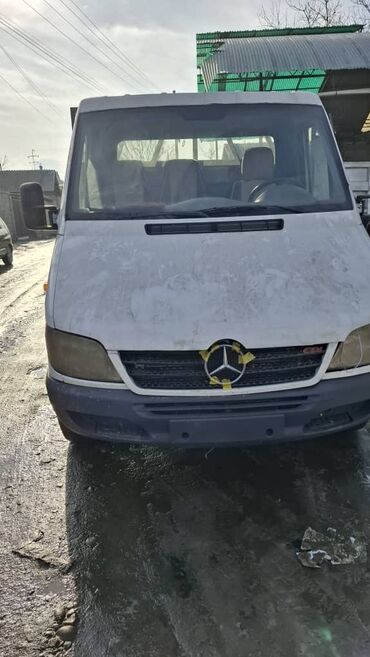 дизел 1 9: Mercedes-Benz Sprinter: 2000 г., 2.9 л, Механика, Дизель