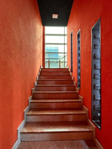 Ofislər: Nərimanov metrosuna yaxın, ümumi sahəsi 90 kv/m olan, 4 otaqlı ofis -da lalafo.az — 11 Ofislər: Nərimanov metrosuna yaxın, ümumi sahəsi 90 kv/m olan, 4 otaqlı ofis — 11