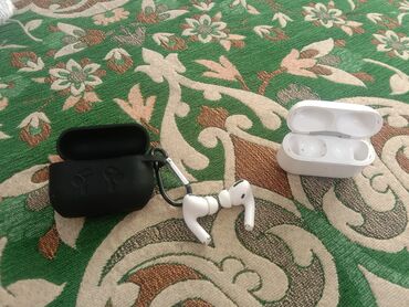 чехлы на наушники: Вакуумные, Apple, Б/у, Беспроводные (Bluetooth), Классические