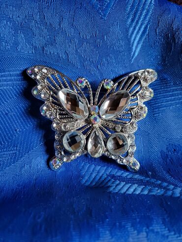 Broševi: Bоја - Srebrna, Novo — 6