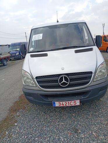 решетка w211: Mercedes-Benz Спринтер: 2011 г.