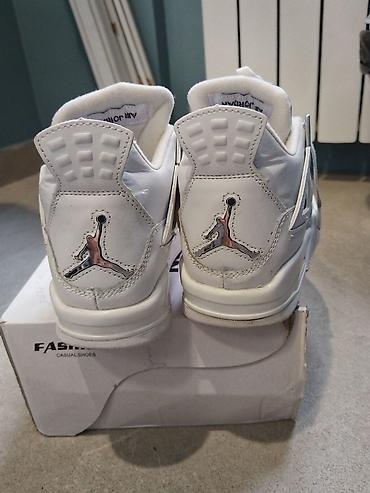 shoe: Мужские кроссовки, 39, Air Jordan, Б/у, цвет - Белый, Самовывоз — 4