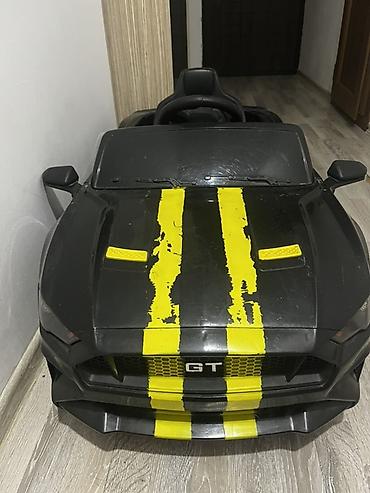 Uşaq üçün elektrik maşınları: Uşaq üçün elektrikli miniatür “GT” sedan tipli maşın - Rəng: qara — 1