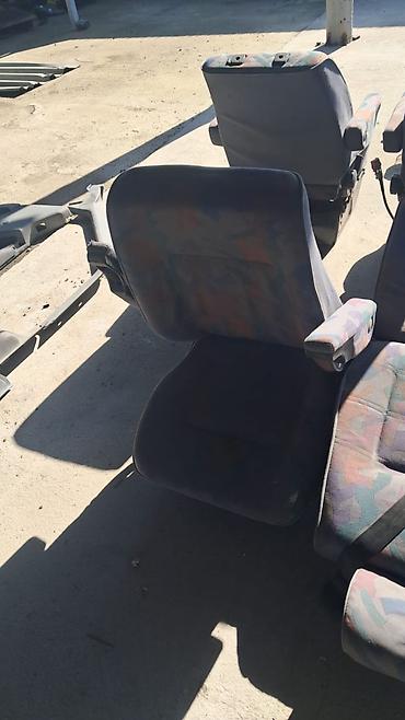 Другие детали салона: Транспортер Т4 салон. Мультиван со столиком все кроме торпеды — 3