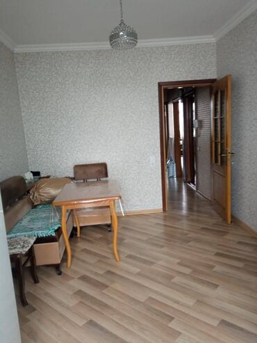 Köhnə tikili: Bakı, 3 otaqlı, Köhnə tikili, m. Xalqlar Dostluğu, 55 kv. m — 5