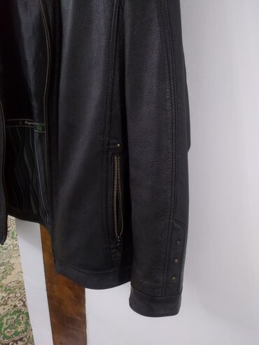 куртки кожаные мужские: Куртка цвет - Черный