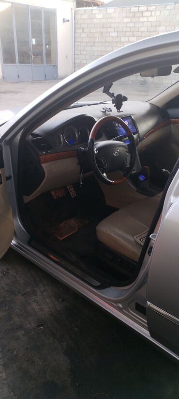 Hyundai: Hyundai Sonata: 2 l | 2008 il Sedan — 11