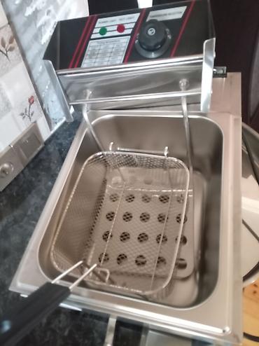 yemek bisiren: Profesional elektrik panini/gril presi və təkqablı elektrik friyator — 3