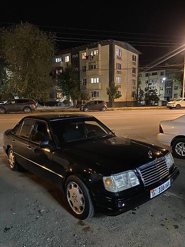 Mercedes-Benz W124: 1993 г., 2.2 л, Механика, Бензин, Седан