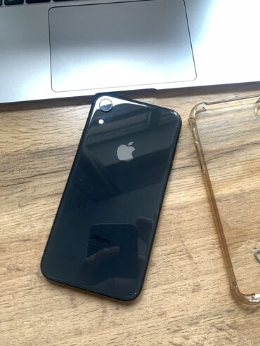 телефон посо: IPhone Xr, Б/у, 64 ГБ, Black Titanium, Защитное стекло, Чехол, 77 %