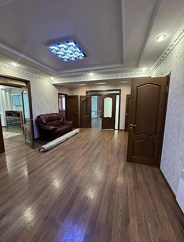 Долгосрочная аренда квартир: 4 комнаты, Агентство недвижимости, Без подселения, С мебелью полностью — 12