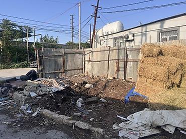peyin: Salam. Pulsuzdu. Sadəcə. Gəlib. Yığıb. Aparmağ. Lazmdı 30. İlin — 1