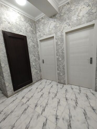 Kafel və metlax: Masazirda Bina evi yol kenarinda 10/3 mertbesi 74.kv 2 otaq — 1