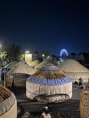 Аренда юрт: Аренда юрты, Каркас Деревянный, 75 баш, С полом, Стол, Стулья — 7