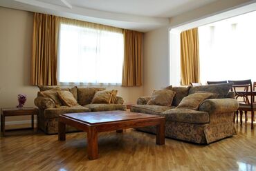 Köhnə tikili: Digah, 3 otaqlı, Köhnə tikili, 130 kv. m -da lalafo.az — 3 Köhnə tikili: Digah, 3 otaqlı, Köhnə tikili, 130 kv. m — 3