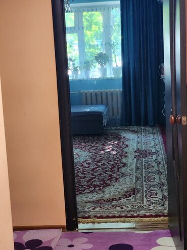 ленинградска: 2 комнаты, 45 м², Индивидуалка, 3 этаж, Старый ремонт