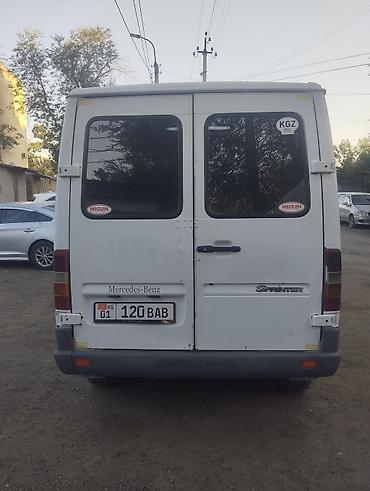 sprinter 2 2: Mercedes-Benz Sprinter (короткая база, цельнометаллический фургон) — 6