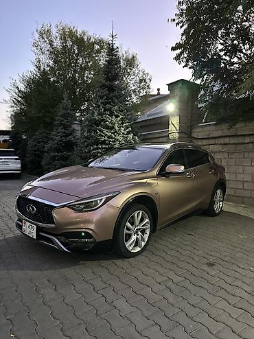 Infiniti: Infiniti : 2017 г., 2 л, Робот, Бензин, Кроссовер — 2
