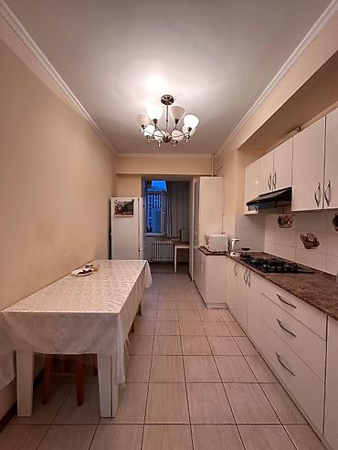 2 8: 2 комнаты, 65 м², 7 мкр Элитка, 8 этаж, Требуется ремонт — 6
